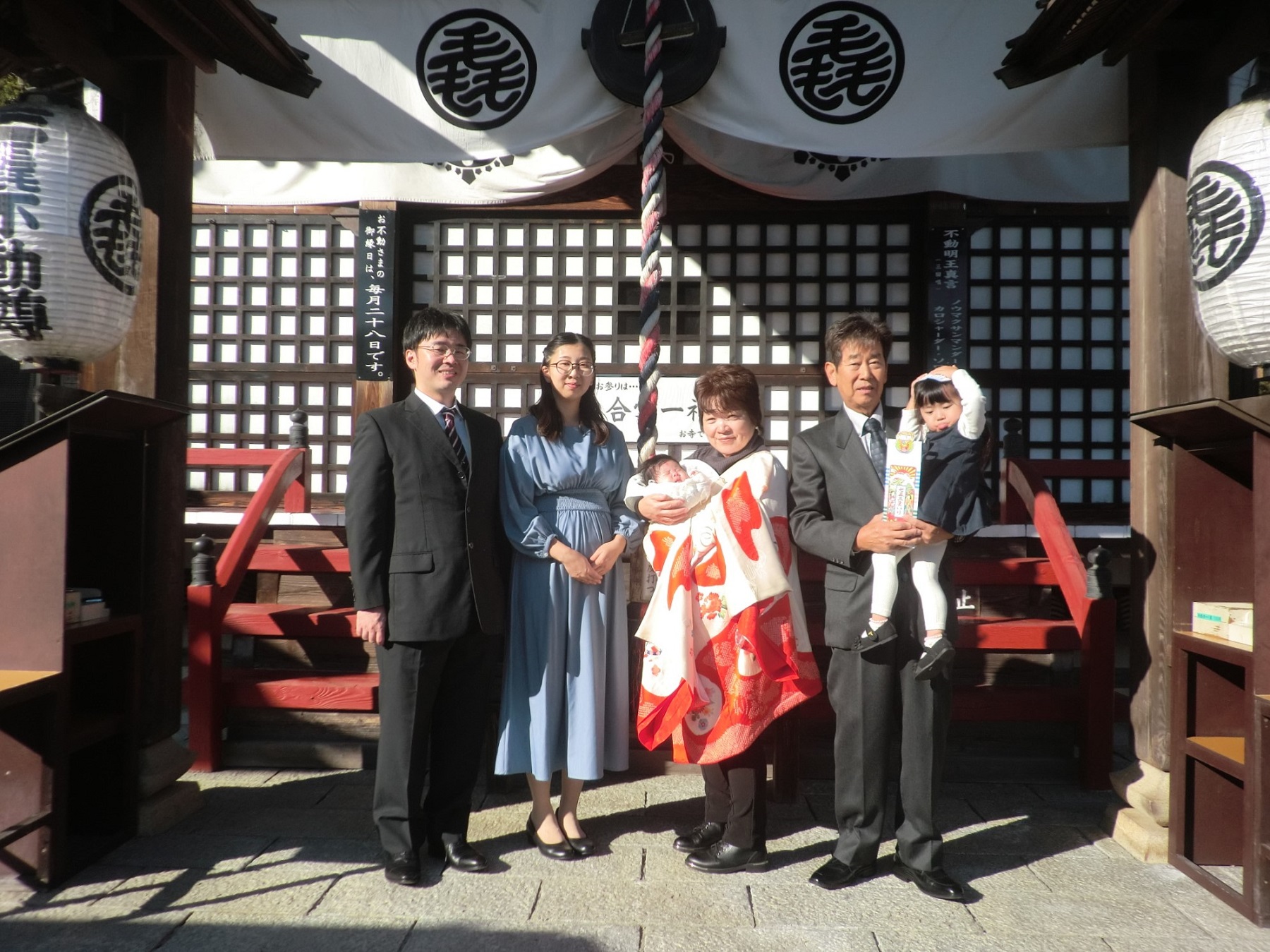 日咲ちゃん|初寺詣り